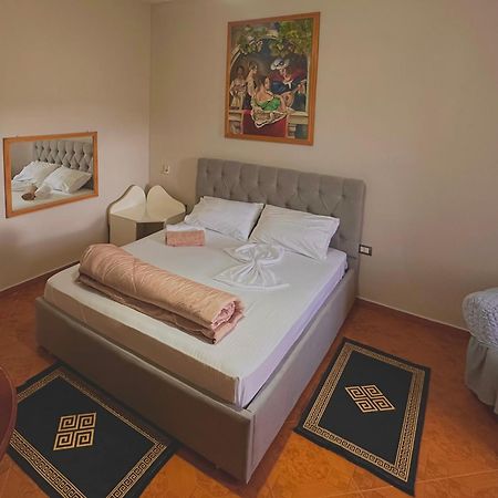 Hotel Belind Berat Kültér fotó