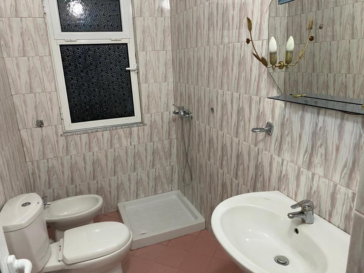 Hotel Belind Berat Kültér fotó