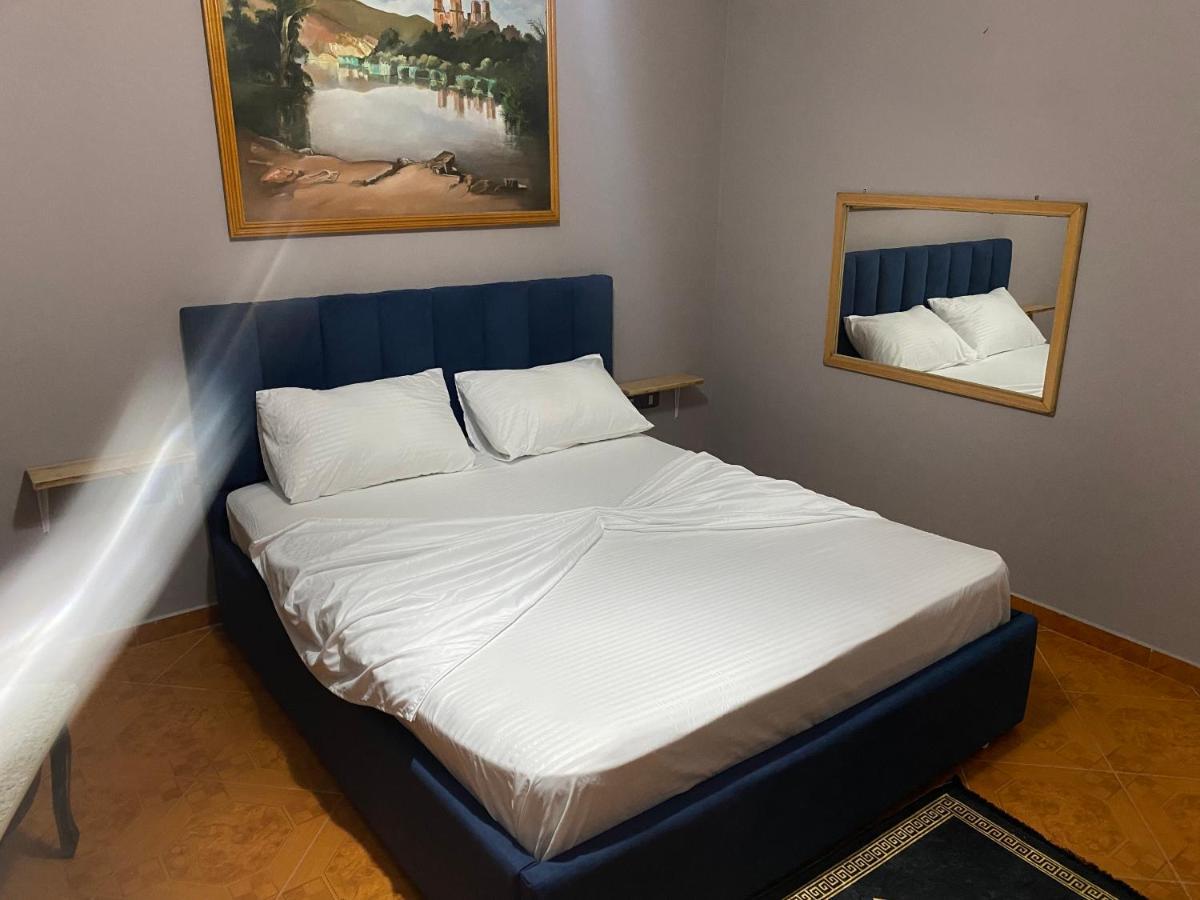 Hotel Belind Berat Kültér fotó