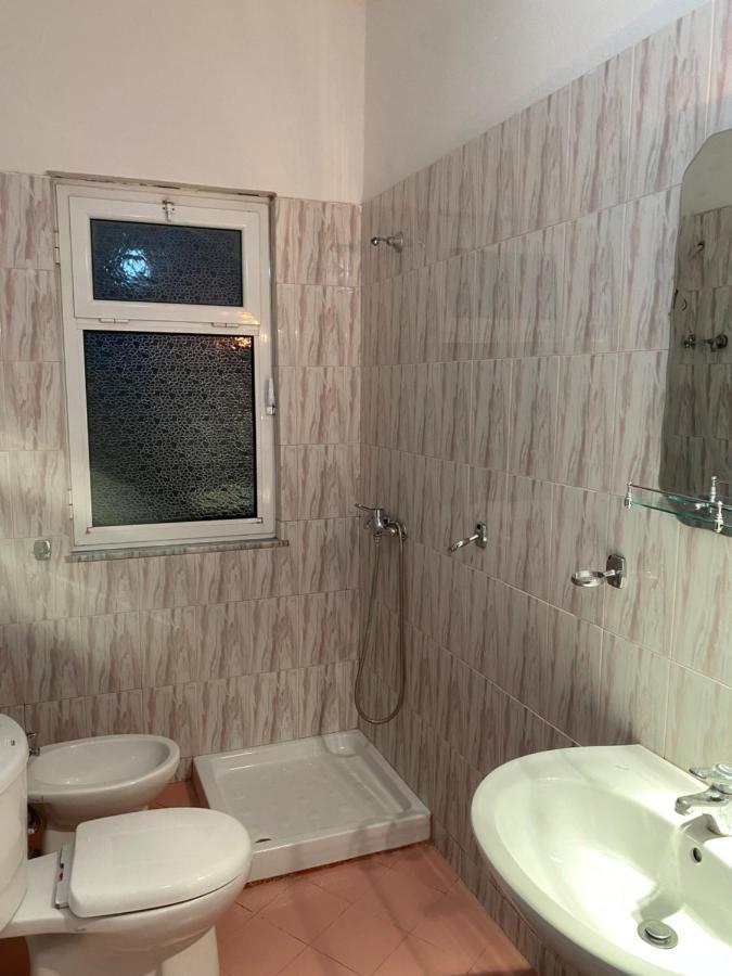 Hotel Belind Berat Kültér fotó