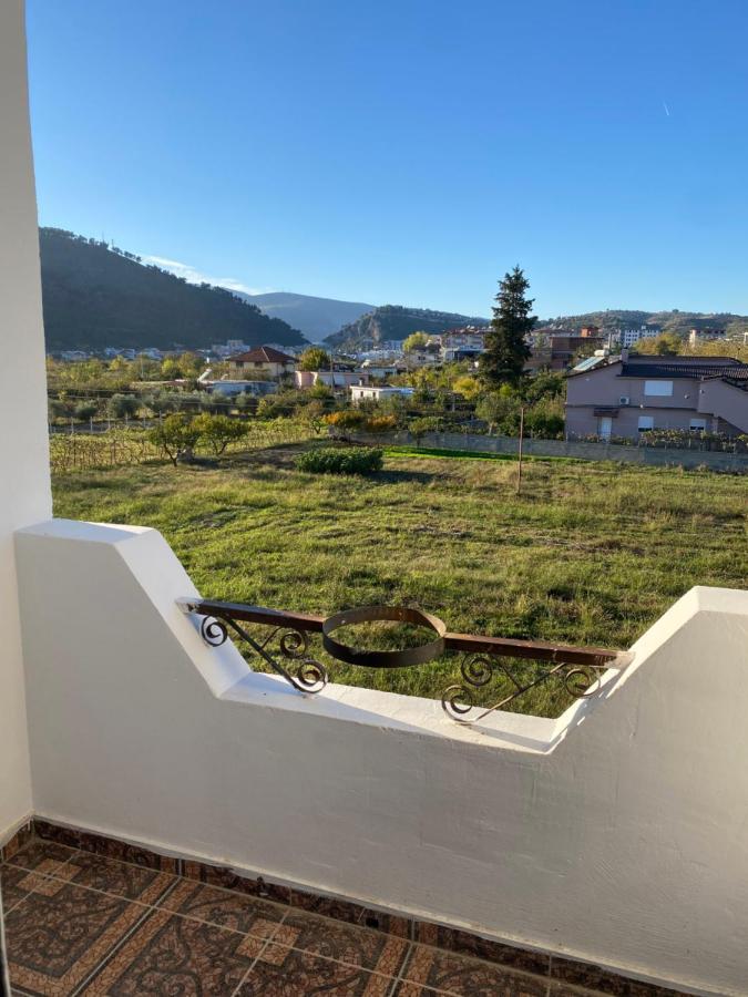 Hotel Belind Berat Kültér fotó