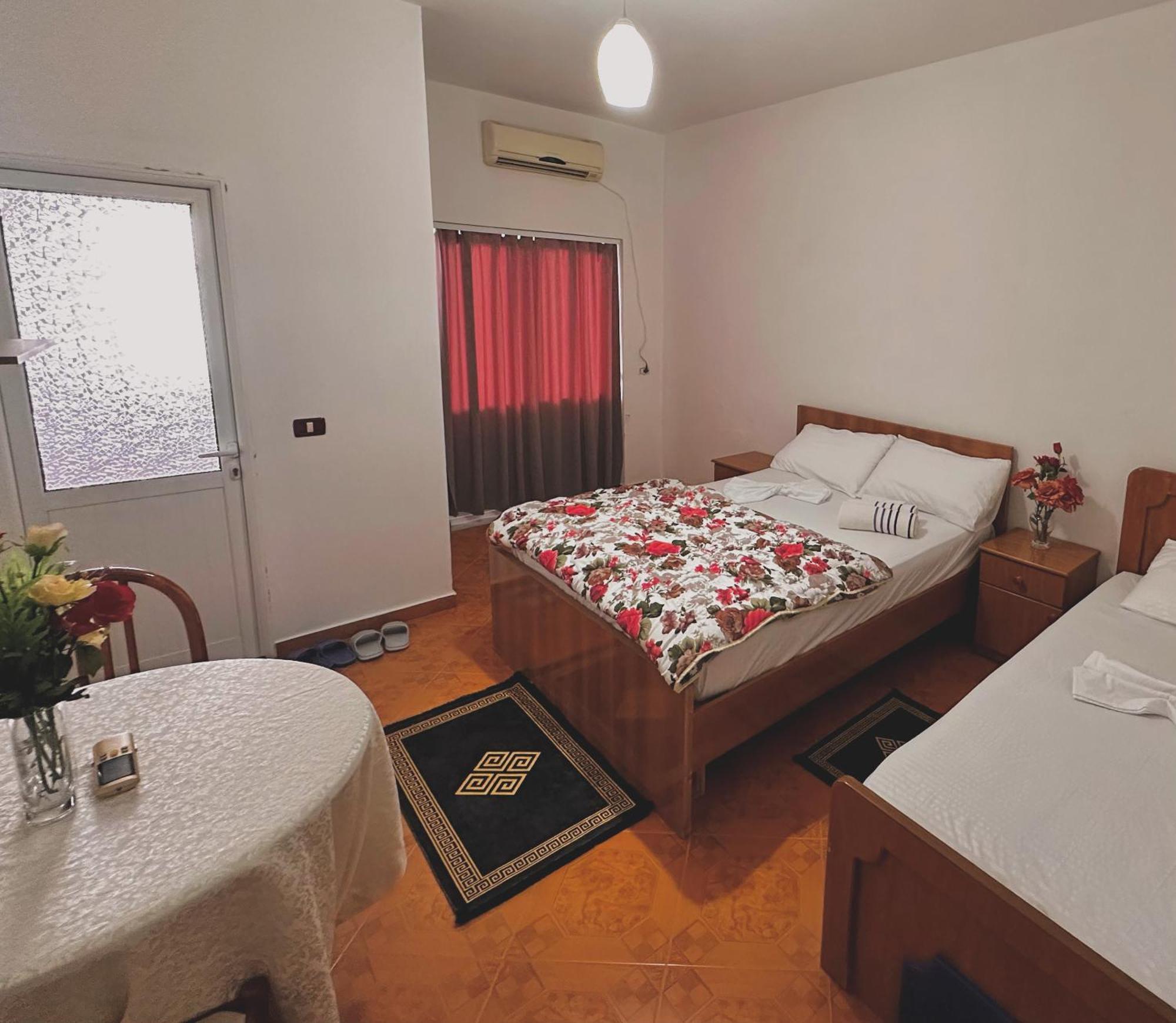 Hotel Belind Berat Kültér fotó