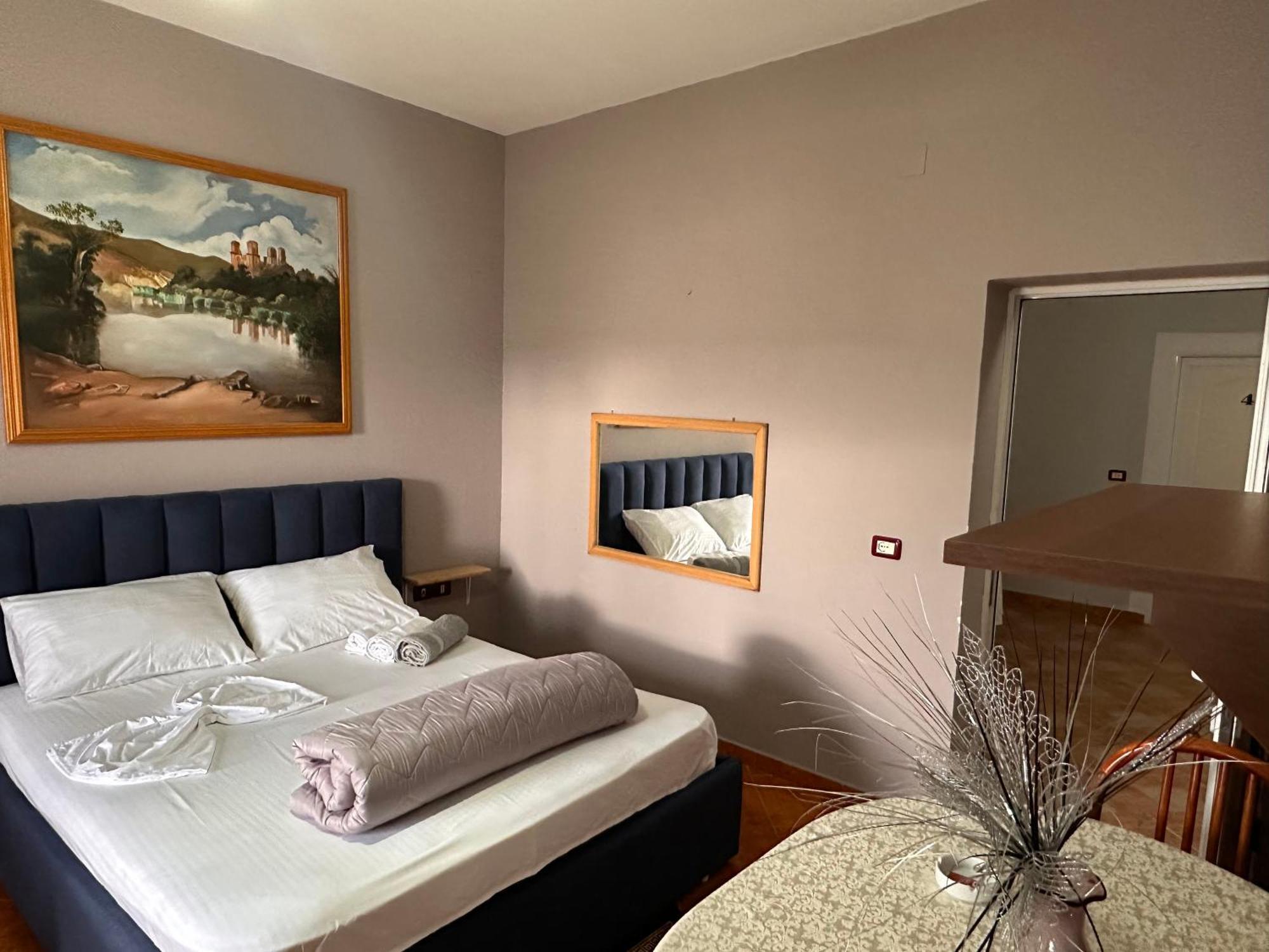 Hotel Belind Berat Kültér fotó